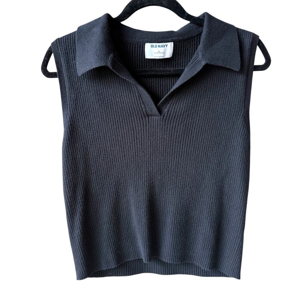 Old Navy Black Ribbed Sleeveless Polo Top
